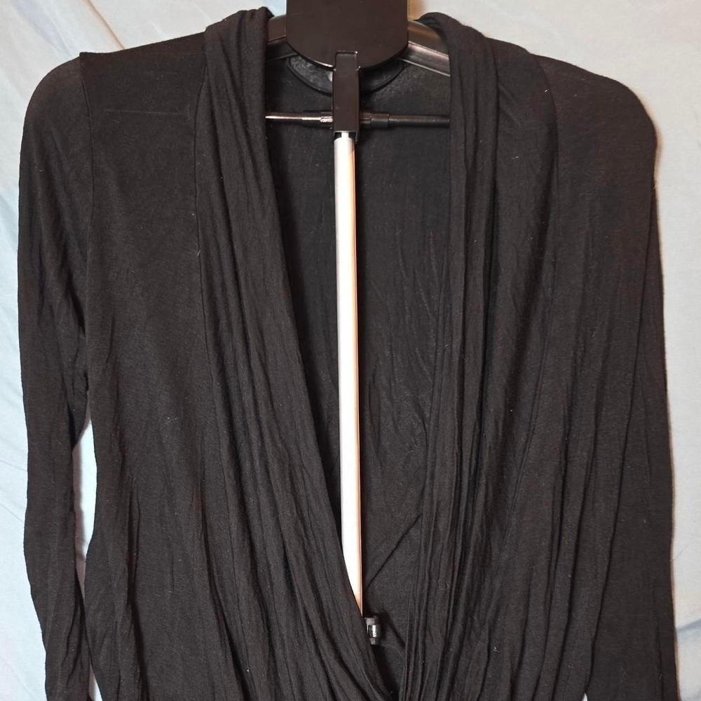 Free to‎ Live black long sleeve top with cowl neck Medium
